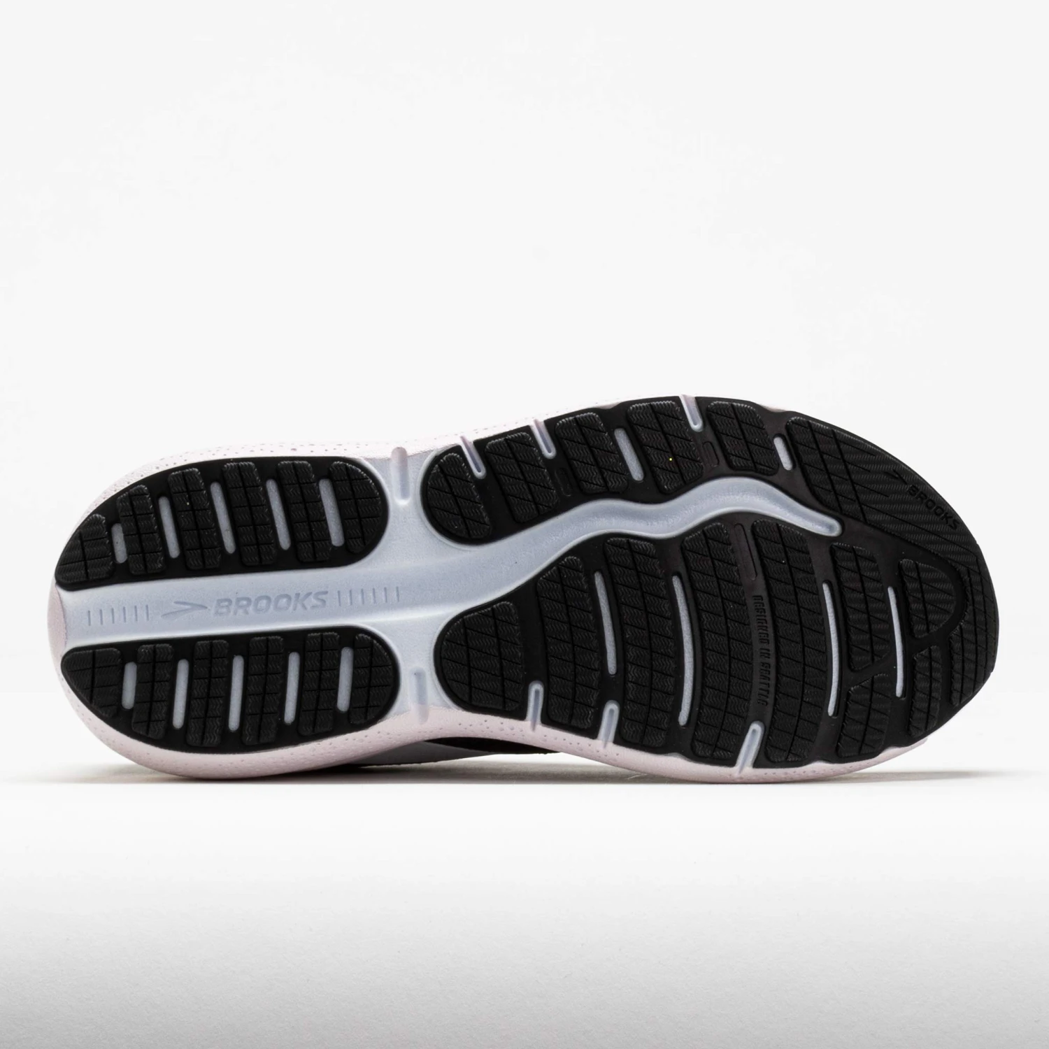 Brooks Ghost Max 2 Women's Black/White/Orchid Ice 4 Brooks Ghost Max 2 Women's Black/White/Orchid Ice - Image 4