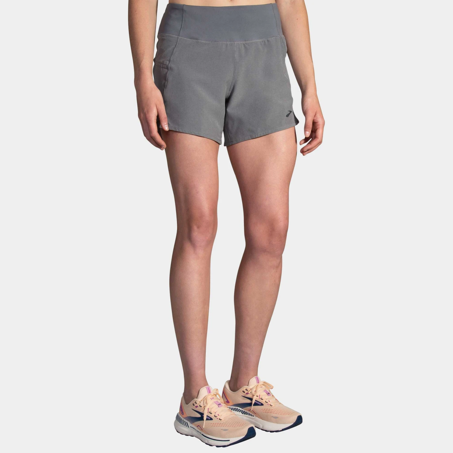 Brooks Chaser 5" Shorts Women's 1 Brooks Chaser 5" Shorts Women's