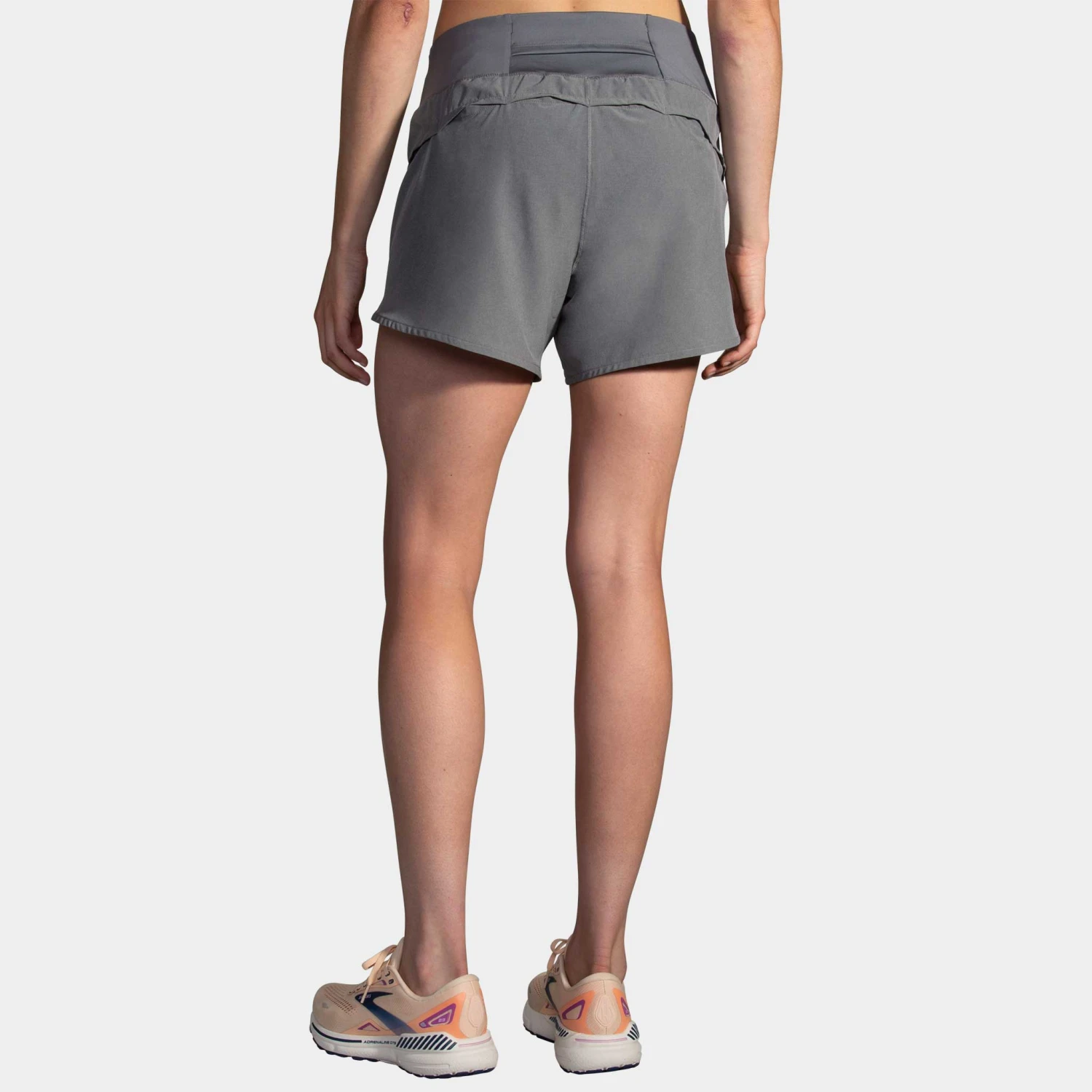 Brooks Chaser 5" Shorts Women's 2 Brooks Chaser 5" Shorts Women's - Image 2