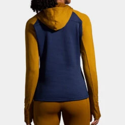 Brooks Notch Thermal Hoodie 2.0 Women's 27 Brooks Notch Thermal Hoodie 2.0 Women's -BROOKS Store 057290 398 2