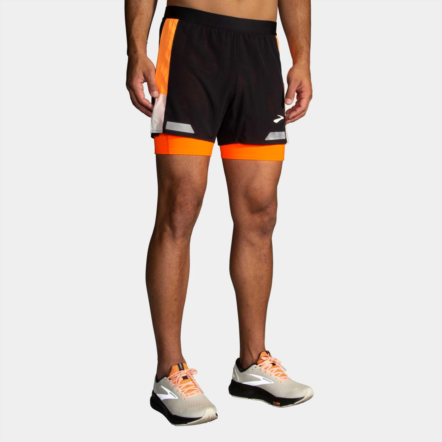 Brooks Run Visible 5" 2-in-1 Short 2.0 Men's 1 Brooks Run Visible 5" 2-in-1 Short 2.0 Men's