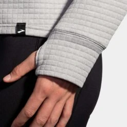 Brooks Activate Midweight Hoodie Women's 13 Brooks Activate Midweight Hoodie Women's -BROOKS Store 057763 030 3